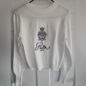 New! French Design Paris Soft Winter White Sweater Medium